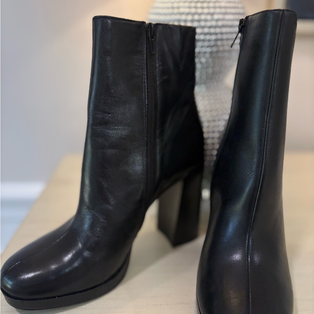 Steve Madden Black Heeled Boots